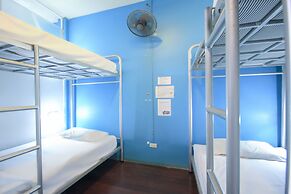 OYO 1054 Phuket Backpacker Hostel