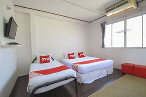OYO 1054 Phuket Backpacker Hostel