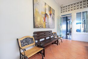 OYO 1054 Phuket Backpacker Hostel