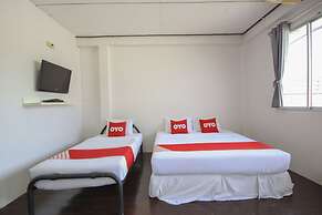 OYO 1054 Phuket Backpacker Hostel
