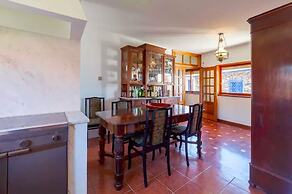 Confortable Countryside House