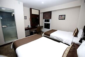 UBINN hotel & gallery