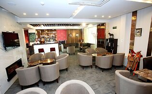 UBINN hotel & gallery