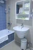 UBINN hotel & gallery