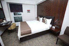 UBINN hotel & gallery