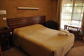 Miner's Retreat Motel