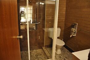 Miner's Retreat Motel