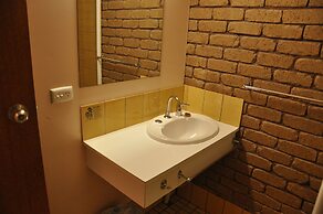 Miner's Retreat Motel