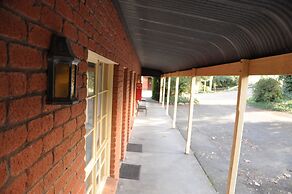 Miner's Retreat Motel