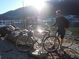 The Flaming Kiwi Backpackers