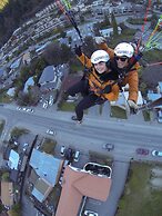 The Flaming Kiwi Backpackers