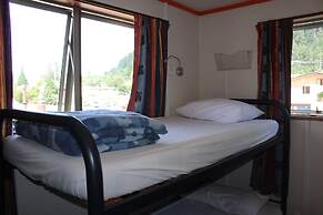 The Flaming Kiwi Backpackers