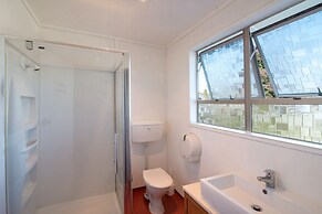 The Flaming Kiwi Backpackers