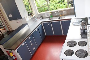 The Flaming Kiwi Backpackers