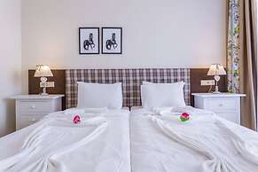 Gardenia Beach Palace Aparthotel