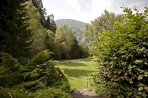 Sportland Inn