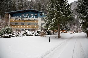 Sportland Inn