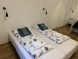 Welcome Riverside Guesthouse