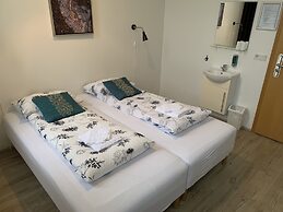 Welcome Riverside Guesthouse