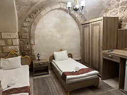 Stone Boutique Hotel