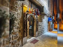 Stone Boutique Hotel