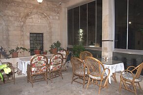 Stone Boutique Hotel