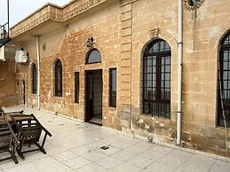 Stone Boutique Hotel