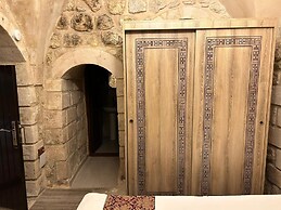 Stone Boutique Hotel