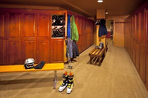 The Edelweiss Lodge and Spa