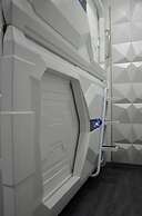 Capsule hotel Zodiak