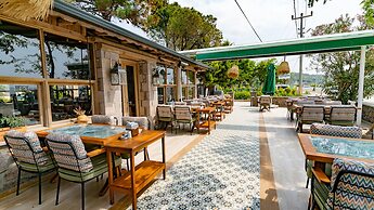 Assos Hunters Hotel - Special Class ( Adults Only)