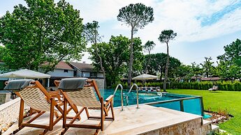 Assos Hunters Hotel - Special Class ( Adults Only)