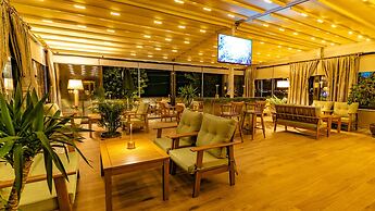 Assos Hunters Hotel - Special Class ( Adults Only)