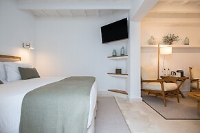 S'Hotelet d'es Born - Suites & SPA