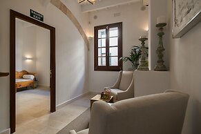 S'Hotelet d'es Born - Suites & SPA