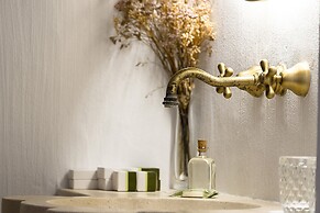 S'Hotelet d'es Born - Suites & SPA