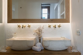 S'Hotelet d'es Born - Suites & SPA