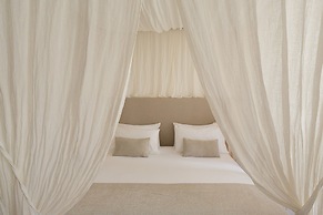 S'Hotelet d'es Born - Suites & SPA