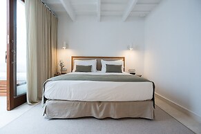 S'Hotelet d'es Born - Suites & SPA