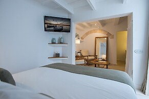 S'Hotelet d'es Born - Suites & SPA