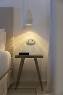 S'Hotelet d'es Born - Suites & SPA