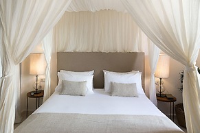 S'Hotelet d'es Born - Suites & SPA