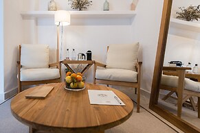 S'Hotelet d'es Born - Suites & SPA