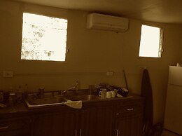 MaFlo Arms Apartments