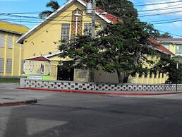 MaFlo Arms Apartments