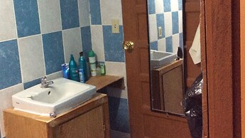 MaFlo Arms Apartments