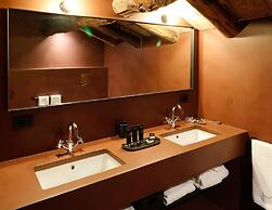 Palazzo Albricci Peregrini