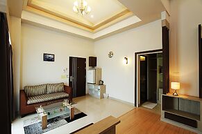 The Contrast i Hotel