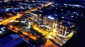 The Contrast i Hotel