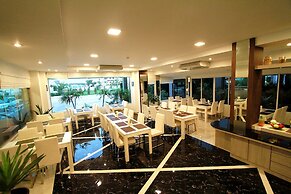 The Contrast i Hotel